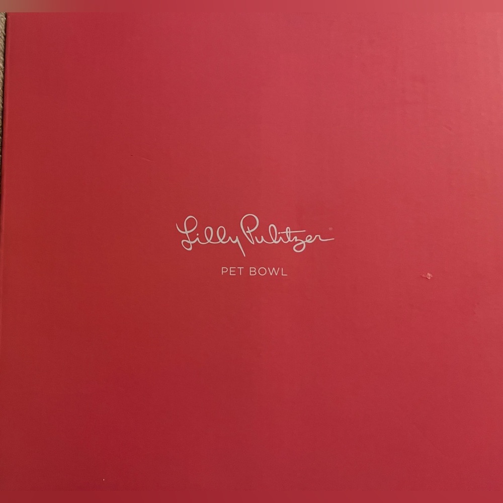 Lilly Pulitzer "Splendor In The Sand" Dog Bowl New in Box